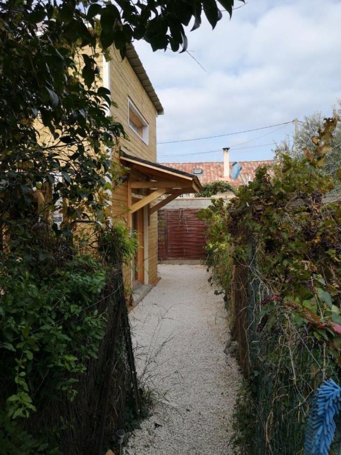 Le Petit Chalet De Nimes Shantay Youstay Екстериор снимка